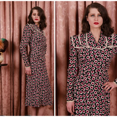 1940s Suit - Striking Vintage 40s Printed Rayon Two Piece 40s Skirt Set with Strong Shoulders and Lace Trimmed Collar 