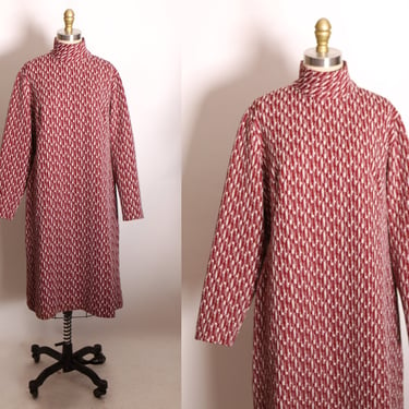 Late 1960s Early 1970s Burgundy and White Flecked Double Knit Polyester Long Sleeve Shift Dress -1XL 