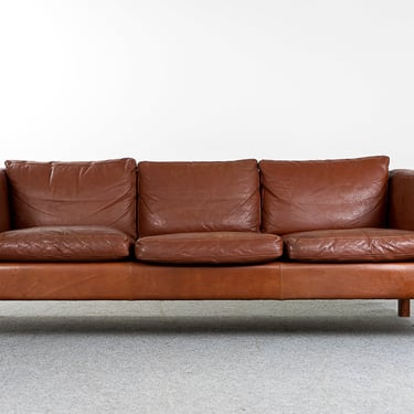 Danish Modern Brown Leather Sofa - (324-221) 