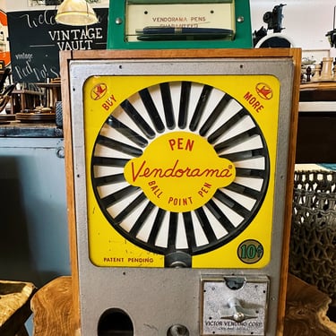 1950's Vendorama Pen Vending Machine