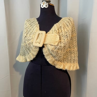 Romantic 50s vintage Italian Mohair knit shawl scarf wrap Ivory Wool OS 