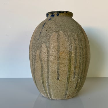 1986 Mid-Century Rustic Textured - Green  Drip Glaze Art Studio Pottery Vase 