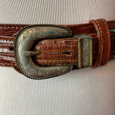 Vintage Reptile Lizard skin belt with ornate silver tone buckle/ Western style/ men’s Justin belt size 34” range 