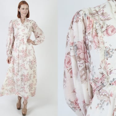 Rose Print 70s Floral Maxi Dress, Vintage 70s Poet Puff Sleeves, Long Loose Fitting Cottagecore Outfit, All Over Print Boho Style 