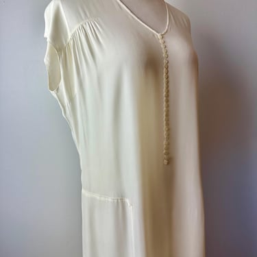 1930’s white cold rayon dress with tiny mother of pearl buttons~ simple clean dropped waist style~ minimalist style frock~ size M/L 