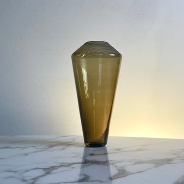 Signed Salviati handblown glass vase with Battuto detail 