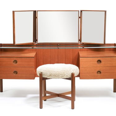 Wrighton 1960s Danish Modern Style Teak Vanity Kjersgaard Style, Stool included 