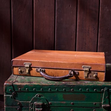 Vintage Patinated Tan Leather Executives Attache Briefcase RAG Intials No Key Unlocked Travel Case Mid-Century Retail Boutique Prop Rag Bone 