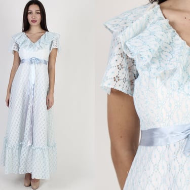 Plain Light Blue Embroidered Eyelet Maxi Dress / Vintage 70s Floral Cut Out Long Dress / Embroidered Garden Wedding Sundress 