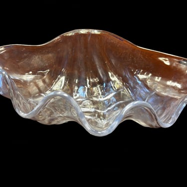 #Giant Clam Shell Bowl