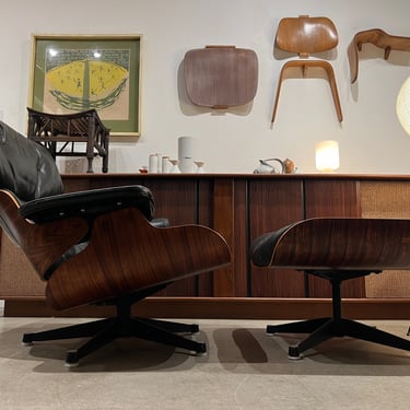 1950s Eames lounge chair and Ottoman by Hille
