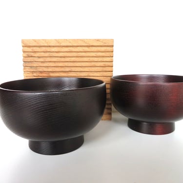 Set Of 2 Japanese Large Wooden Soup or Rice Bowls, Vintage Urushi Rosewood Pedestal Bowls From Japan 