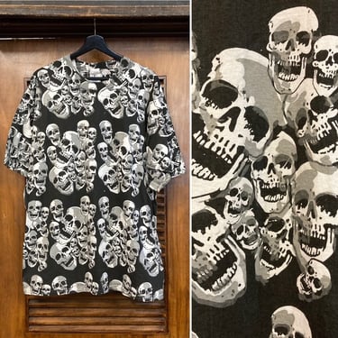 Vintage 1990’s Skull Design All Over Print Streetwear T Shirt, 90’s Graphic Tee, 90’s Skull Print, 90’s Streetwear, Vintage Clothing 