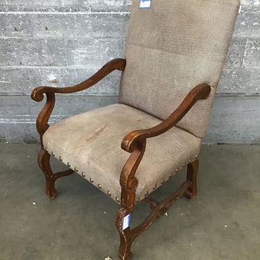 Living Room Chair (Seattle)