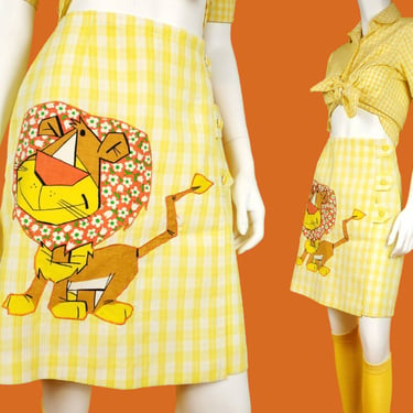 Vintage mod lion skirt! Yellow & white gingham with lion patch. Wrap around with cute patchwork. 60s 70s novelty. (13