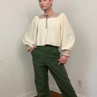 Banned Balloon Sleeve 70s Top Musta