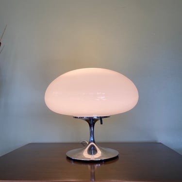 Vintage Midcentury modern Stemlite mushroom glass shade in chrome designed by Bill Curry for Design Line 