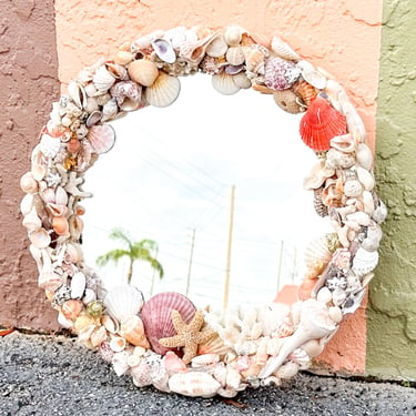 Cute Round Shell Mirror