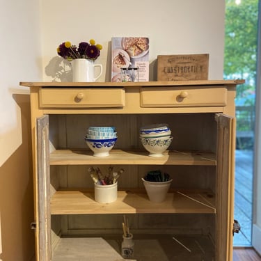 Beautiful vintage French painted yellow buffet with 3 shelves 