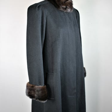 J Percy /Marvin Richards - Black Wool Cot - Mink Trim - Marked size 10 - Puff sleeve - Swing coat 