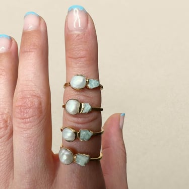 Raw baroque pearl ring, Freshwater pearl ring, Amazonite jewelry, June birthstone ring, Minimalist real pearl ring, Mother of bride gift 