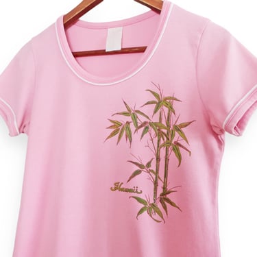 vintage Hawaii shirt / 70s t shirt / 1970s pink baby doll Hawaii bamboo print t shirt Small 