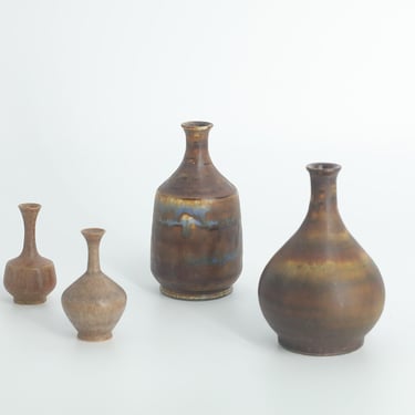 Small Mid-Century Scandinavian Modern Collectible Brown Stoneware Vase by Gunnar Borg for Höganäs Ceramics, 1960s, Set of 4 