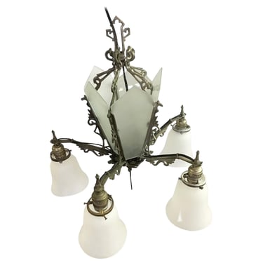 Art Deco Slat Glass Hanging Light Chandelier With Geometric Details 