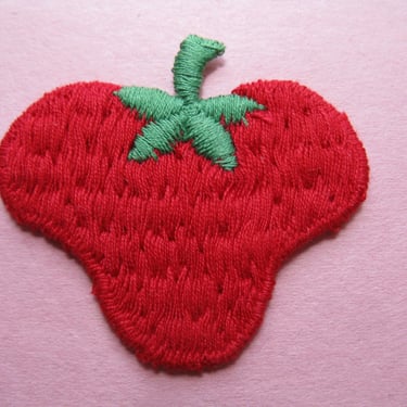 vintage strawberry patch red fruit appliqué  trim 