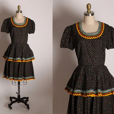 1970s Black, Yellow and Green Calico Floral Tiered Ruffle Prairie Cottagecore Western Short Sleeve Square Dance Dress by Kate Schorer -L 