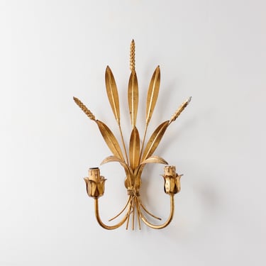 1970s italian foliate gilt sheath sconce