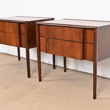 Barney Flagg for Drexel Parallel Mid-Century Modern Sculpted Walnut Nightstands, Newly Refinished