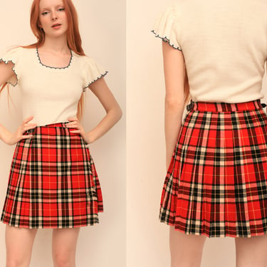 Vintage 1970s Red Tartan High Waisted Pleated Wrap Around Wool Mini Skirt // Cher Horowitz Rachel Green // Made In Scotland 