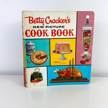 Betty Crocker's New Picture Cook Book Hardcover 5 Ring Binder Style, 1961 First Edition Cookbook, Collectible Cookbook, Family Recipes 