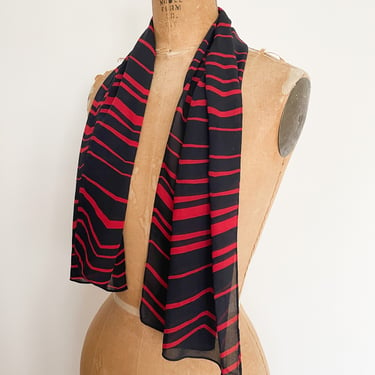 Vintage ‘70s semi sheer zig zag stripe scarf, dark blue & red 