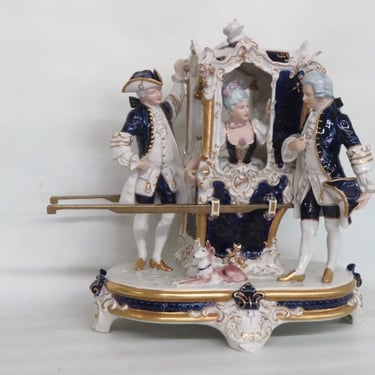 Royal Dux Rococo Porcelain Figurine Carriage Sedan Chair Coach Statue 3133B