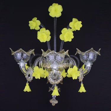 Handcrafted Murano glass wall sconce with yellow details and flowers 3 lights, handmade Made in Italy Venetian lamp 