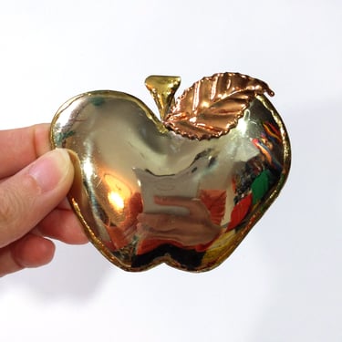 Really Cool Vintage 70s Mixed Metal Large Apple Brooch 