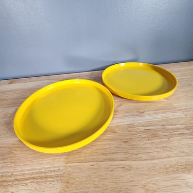 Vintage Yellow Heller Stackable Dinner Plates Set of 2 