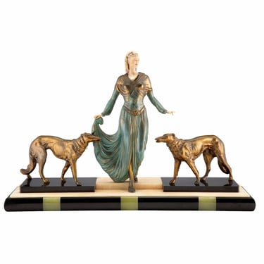 Large French Art Deco Élégante et Son Chiens Georges Gori Sculpture Signed de Viggo - Elegant Lady & Two Bronze Borzoi Greyhound Dogs 