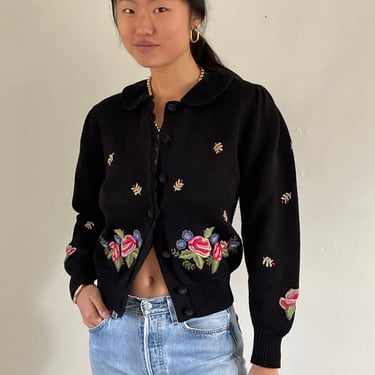 90s puff sleeve cardigan / vintage black wool velvet Peter Pan collar puff sleeve embroidered floral cropped cardigan | Small 