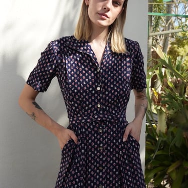 40s Dress / Nelly Don Dress / Rare Novelty Print Rayon Dress / War Era Dress / Navy Blue Red and White Novelty Print 