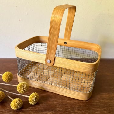 Vintage Metal Wire Grid Mesh and Woven Bamboo Basket w Bend Handle | Rustic Farmhouse Cottage Storage Pantry Organizer Snack Tray Fruit Box 
