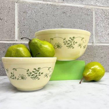 Vintage Pyrex Bowls Retro 1980s Shenandoah + Set of 2 + #401 + #403 + Ceramic + Floral Print + Cookware + Mixing Bowls + Kitchen Decor 