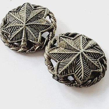 WWII Era Lieutenant Colonol Insignia Buttons Silver Leaf 