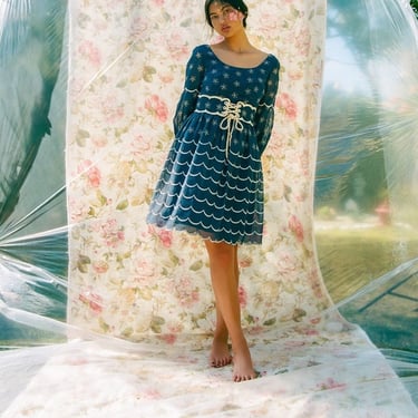 70&#39;s Oscar De La Renta Boutique Embroidered Flower Belted Dress by VintageRosemond
