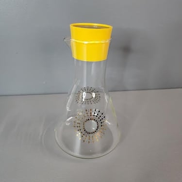 Pyrex Atomic Sunburst Carafe 11" Tall with Lid Cup 