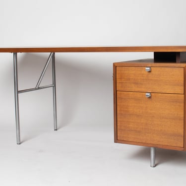 George Nelson Desk in Walnut and Aluminium