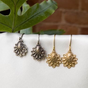 Victorian filigree shell earrings, small dainty ornate antique earrings, Regency Rococo jewelry, gift for her, dangle drop earrings 