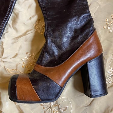 Vintage 70s Giusti Espresso Brown Glam Rock Platform Striped Heeled Boots Size 5 by TimeBa